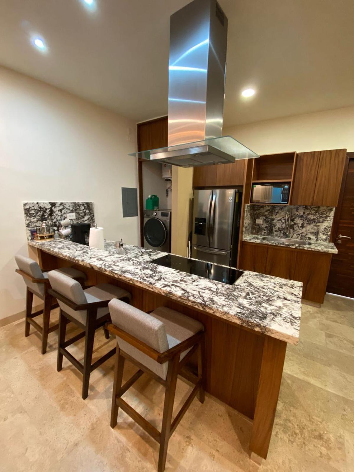 Luxury 2 Bedroom Apt 3 Min Away From The Boardwalk/Malecon La Paz Bagian luar foto