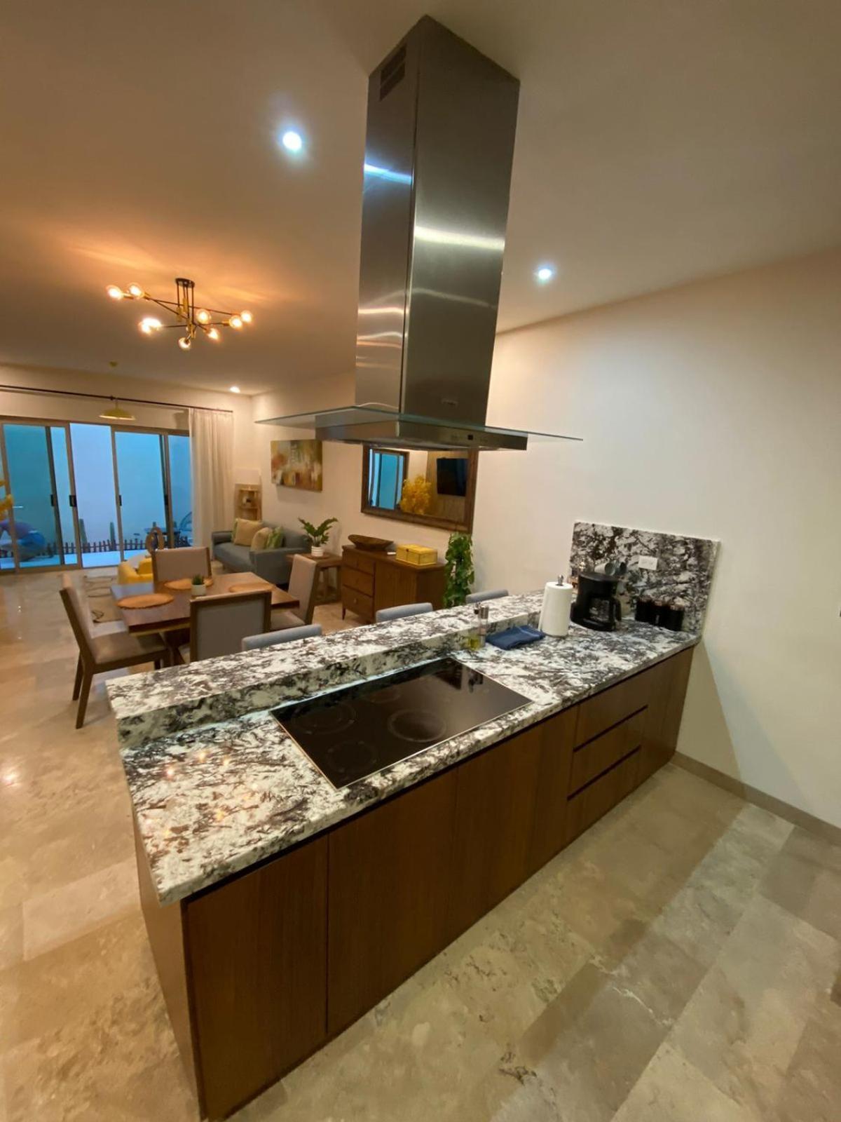 Luxury 2 Bedroom Apt 3 Min Away From The Boardwalk/Malecon La Paz Bagian luar foto