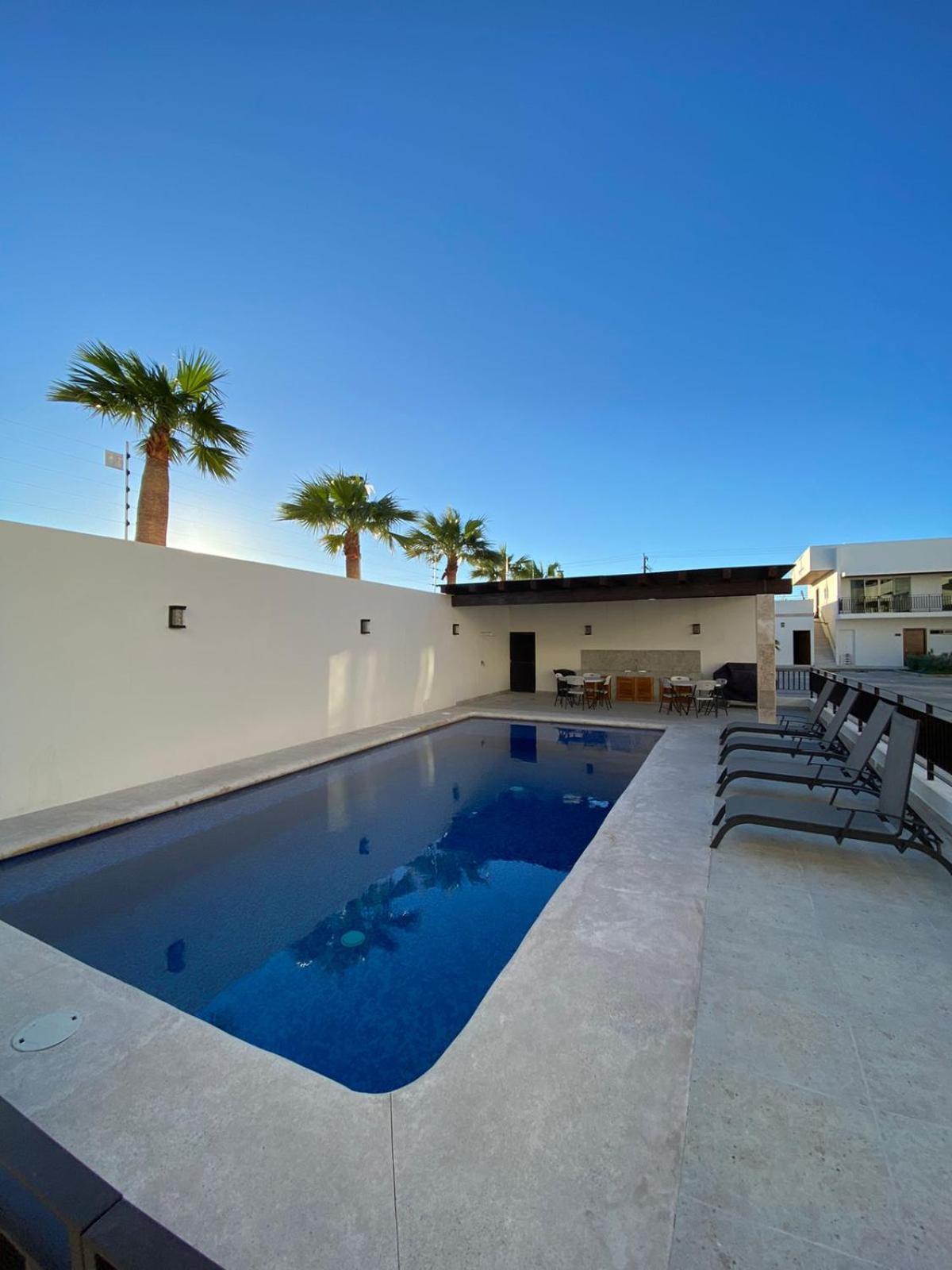 Luxury 2 Bedroom Apt 3 Min Away From The Boardwalk/Malecon La Paz Bagian luar foto
